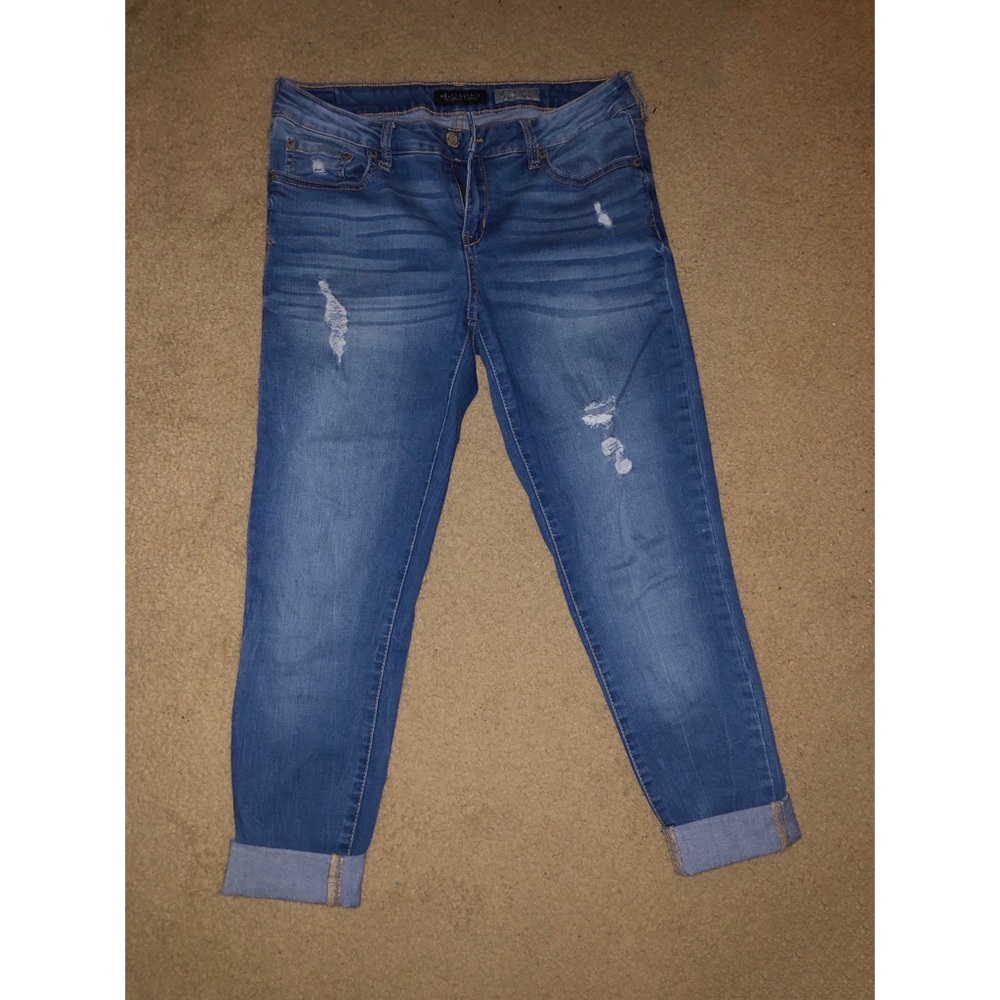 Cute Junior Aero Jeans!